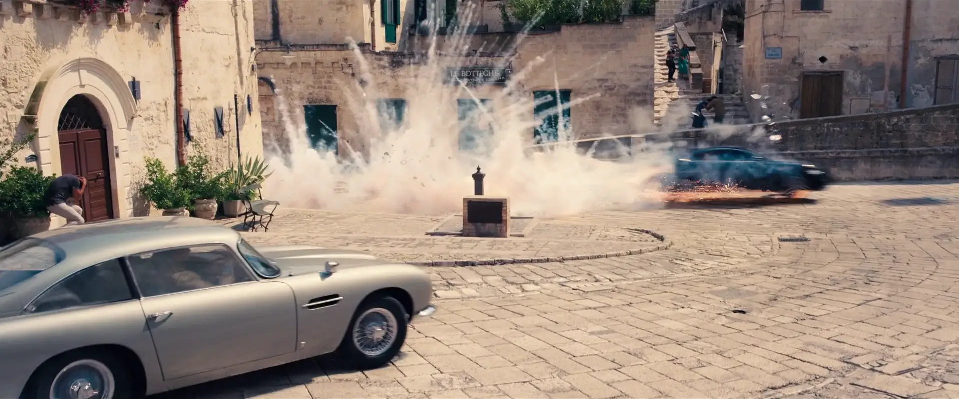 No Time To Die - Featuring FX work by Koen Hofmeester